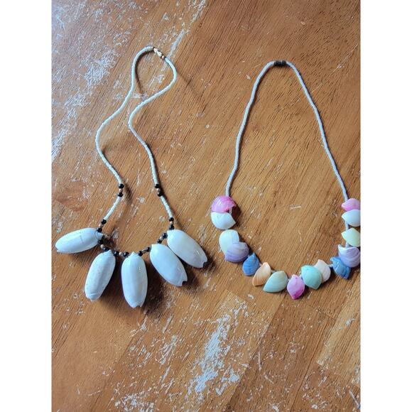 Lot 2 Shell Necklaces Vacay Cruise Fashion Jewelry Costume Tropical Summer - Picture 1 of 8